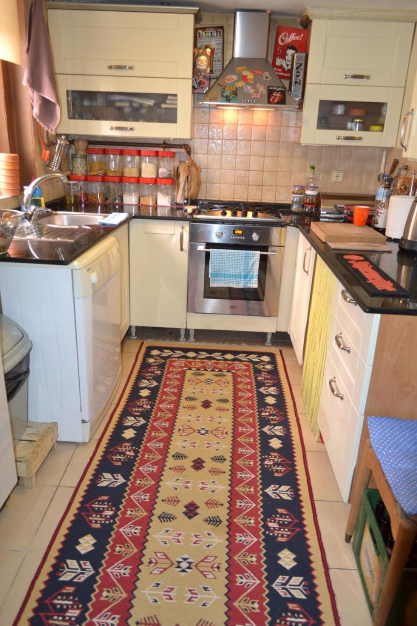 إزمير My Happy Home Hostel المظهر الخارجي الصورة