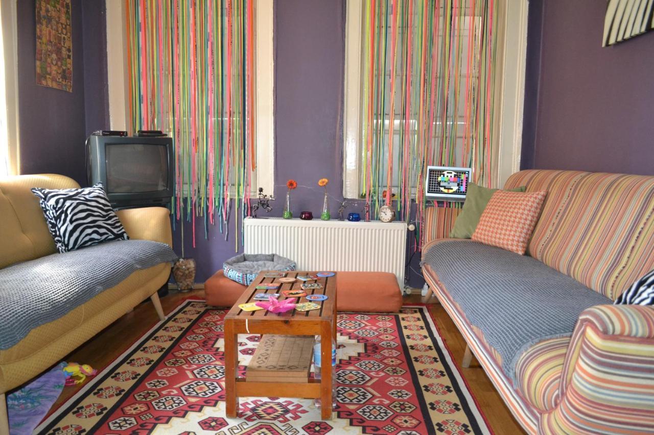 إزمير My Happy Home Hostel المظهر الخارجي الصورة